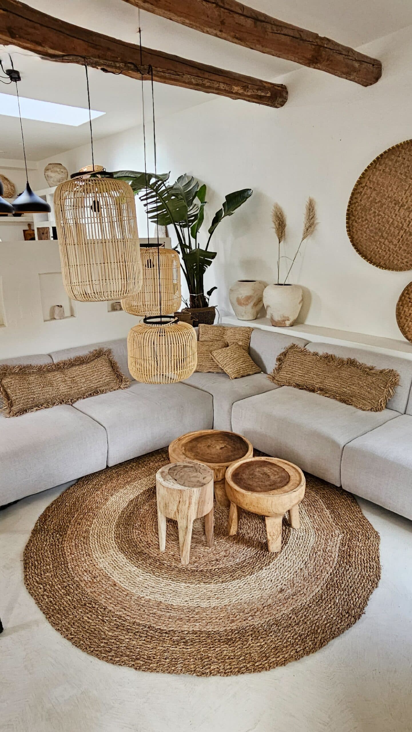 CUSHION RAFFIA 100