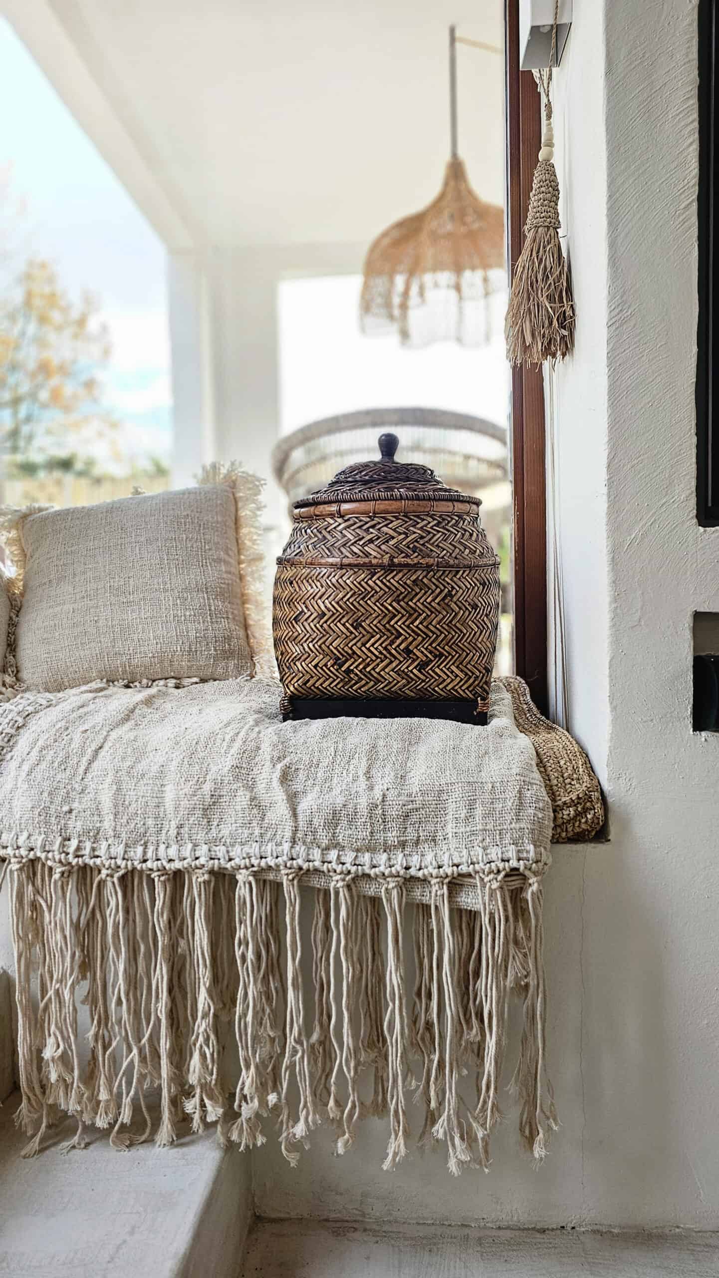 LINEN PLAID WITH COARSE FRINGES