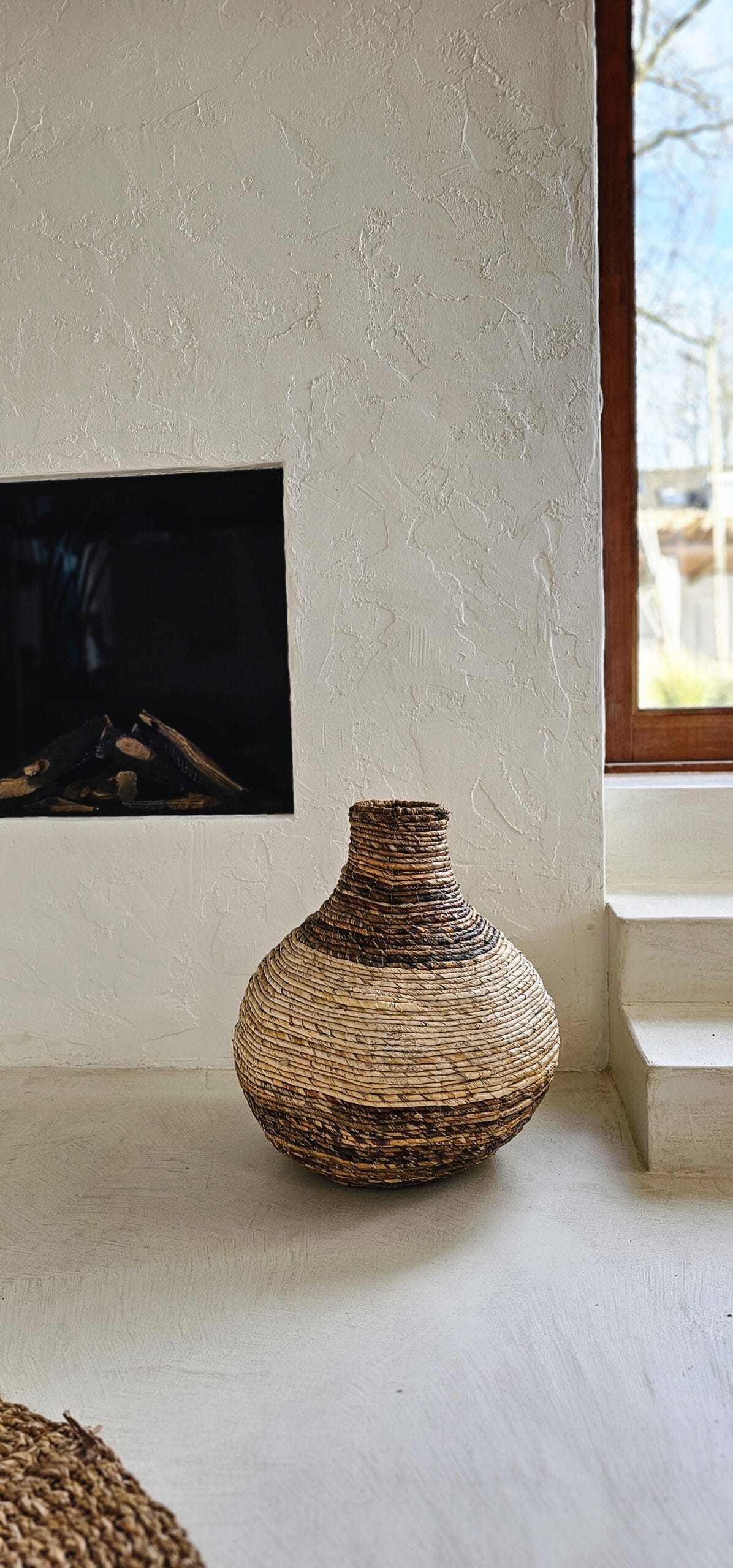 BANANA LEAF VASE