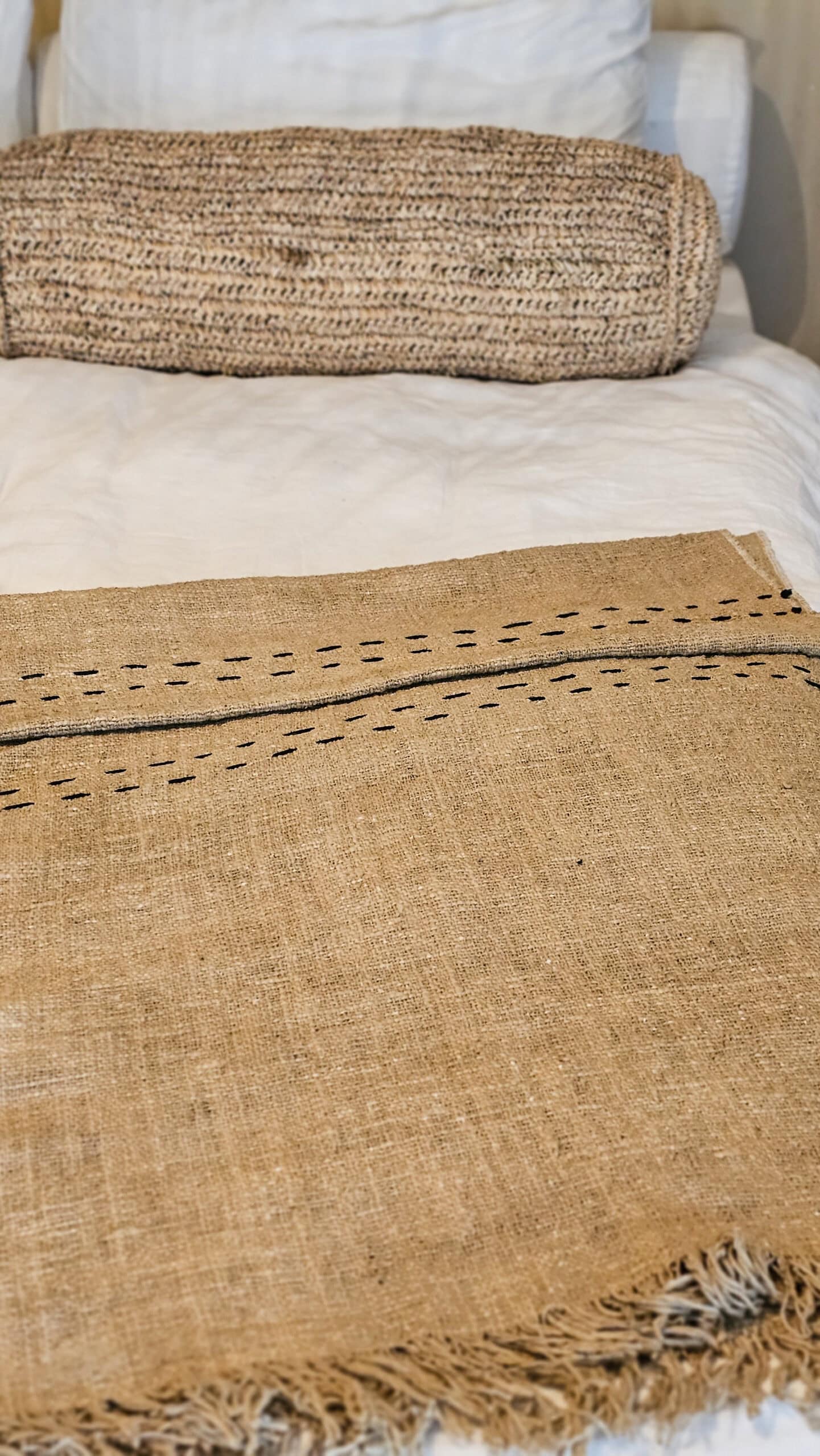 LINEN PLAID OLIVE BROWN WITH BLACK STITCHING