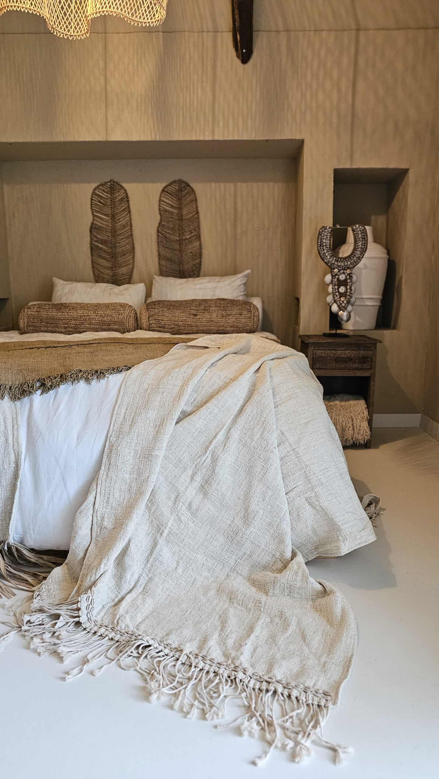LINEN PLAID WITH SHELLS