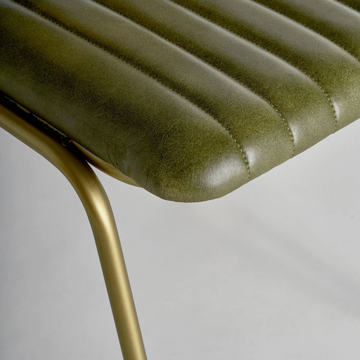 LEATHER EARTH GREEN