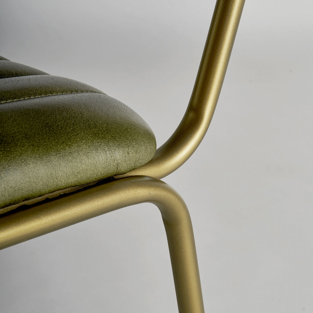LEATHER EARTH GREEN