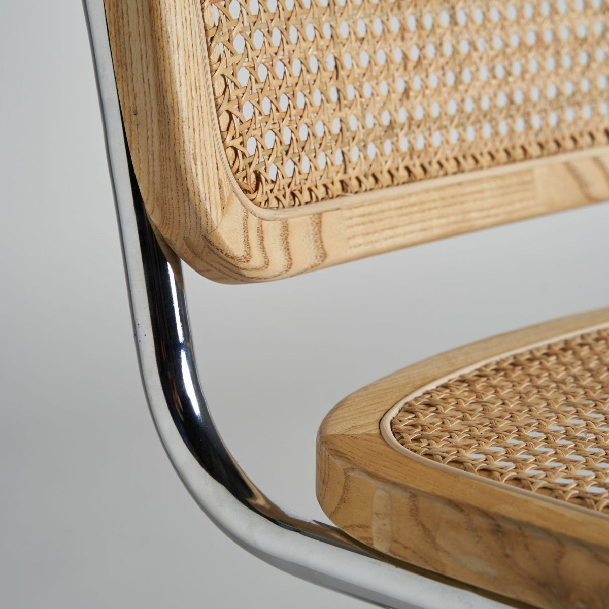 EARTH CHAIR