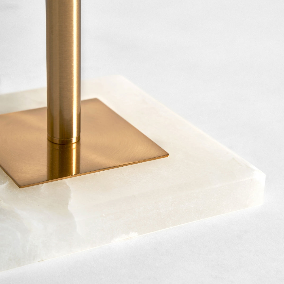 INCH CRISTAL FLOOR LAMP