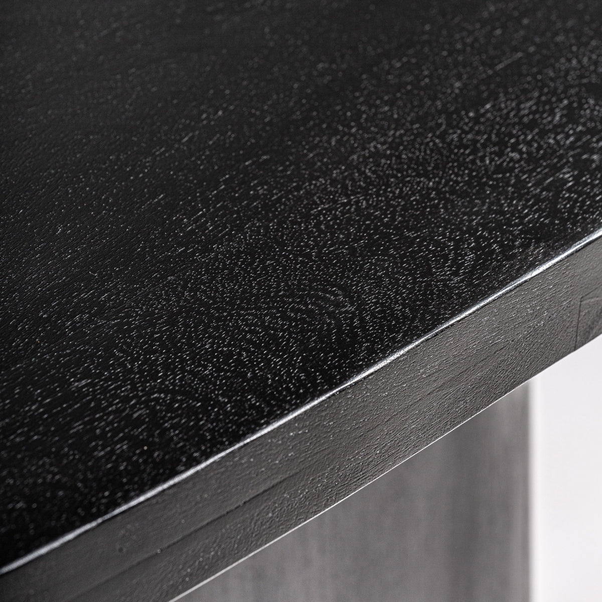 NAUEN DINING TABLE 250