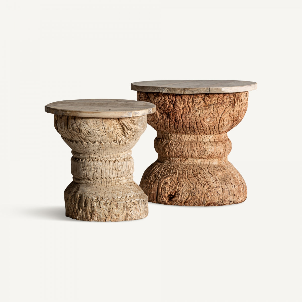 UNIQUE BESAKOA SIDE TABLE
