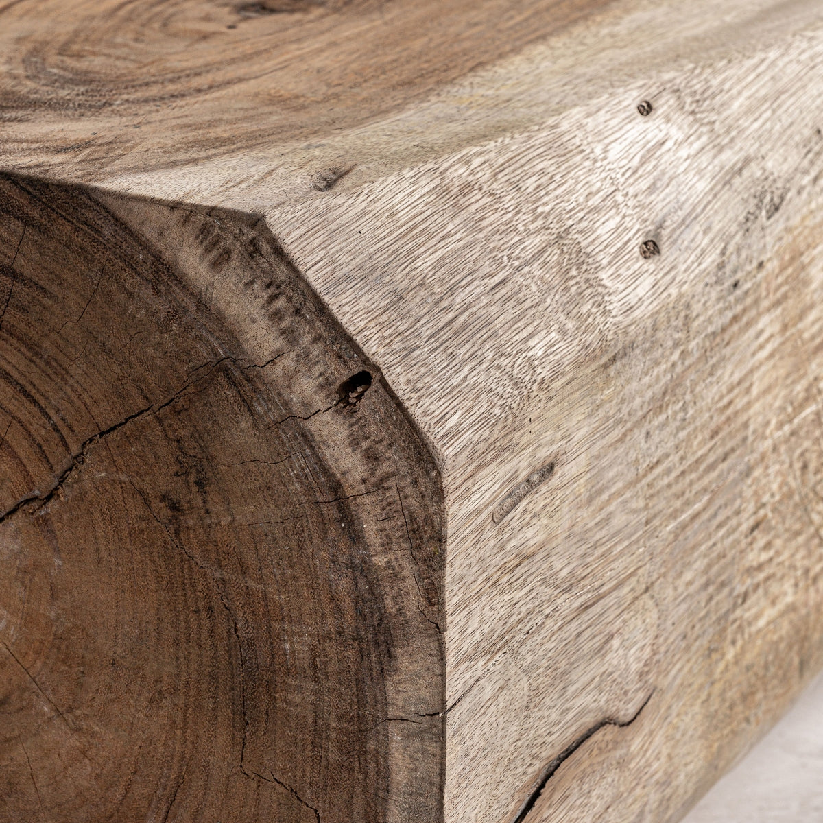 SUAR COFFEE TABLE