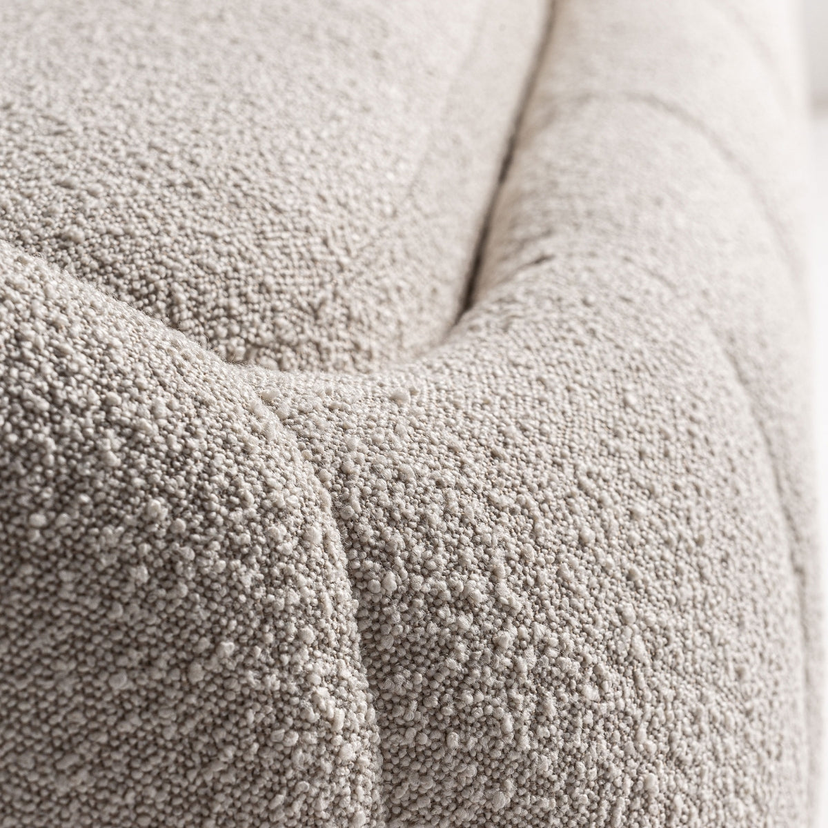THYEZ BOUCLÉ SOFA