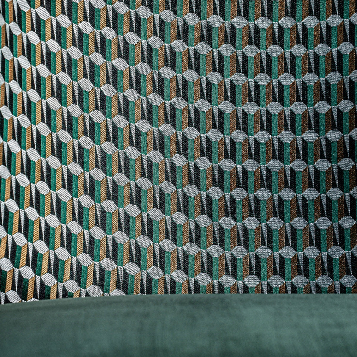 KELHEIM CHAIR