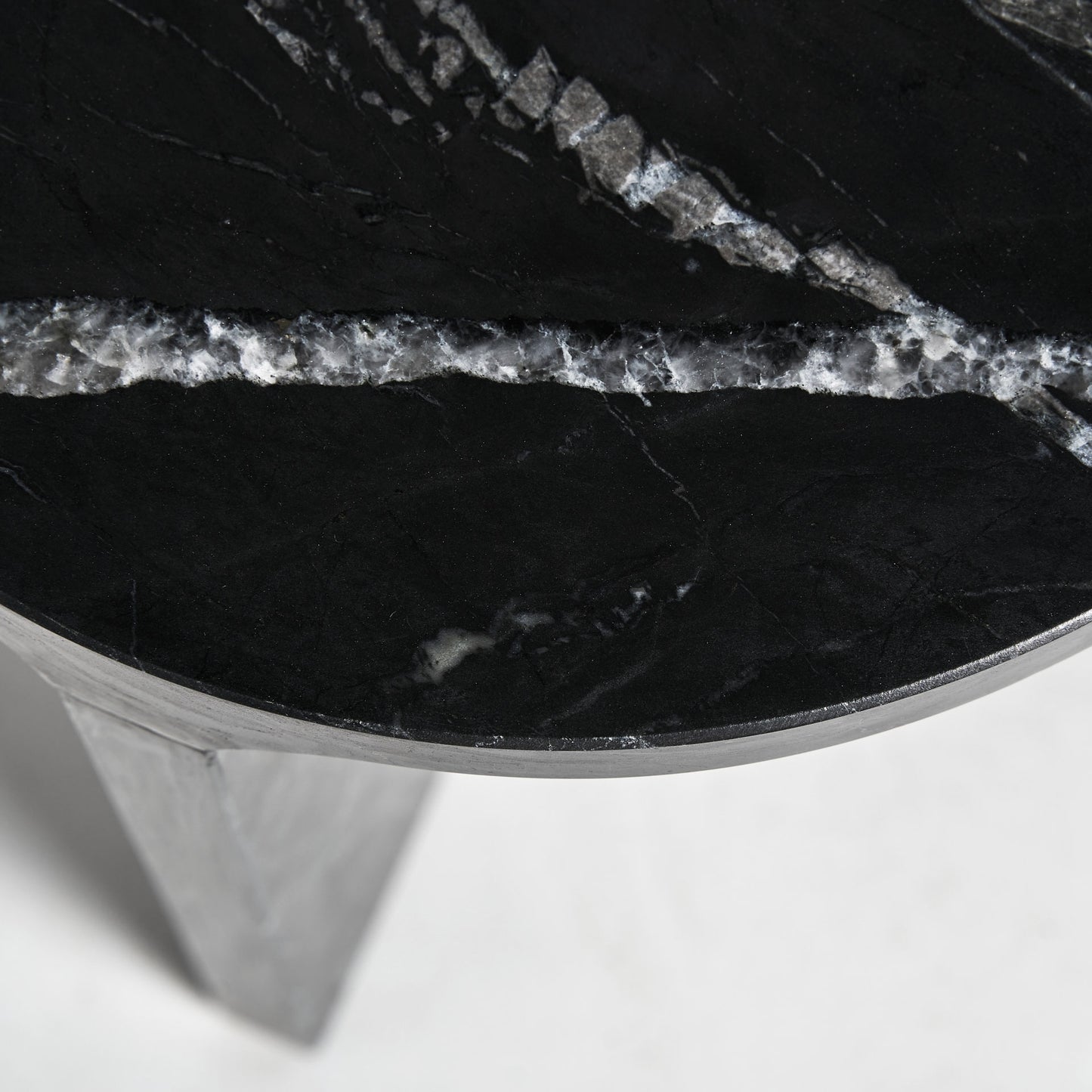 BLACK MARBLE SIDE TABLE