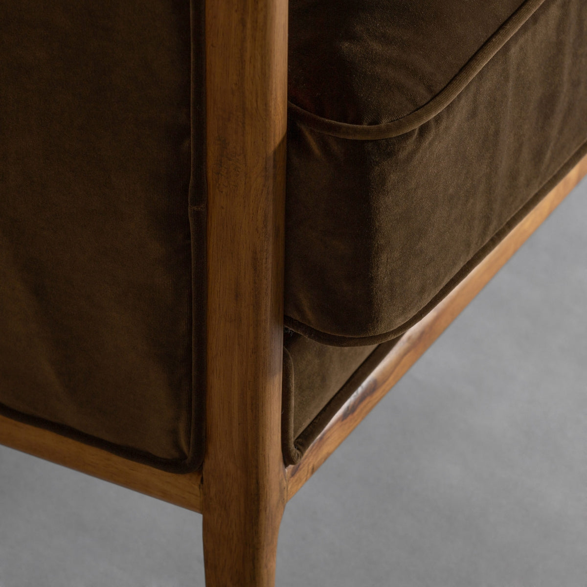VELBURG SOFA