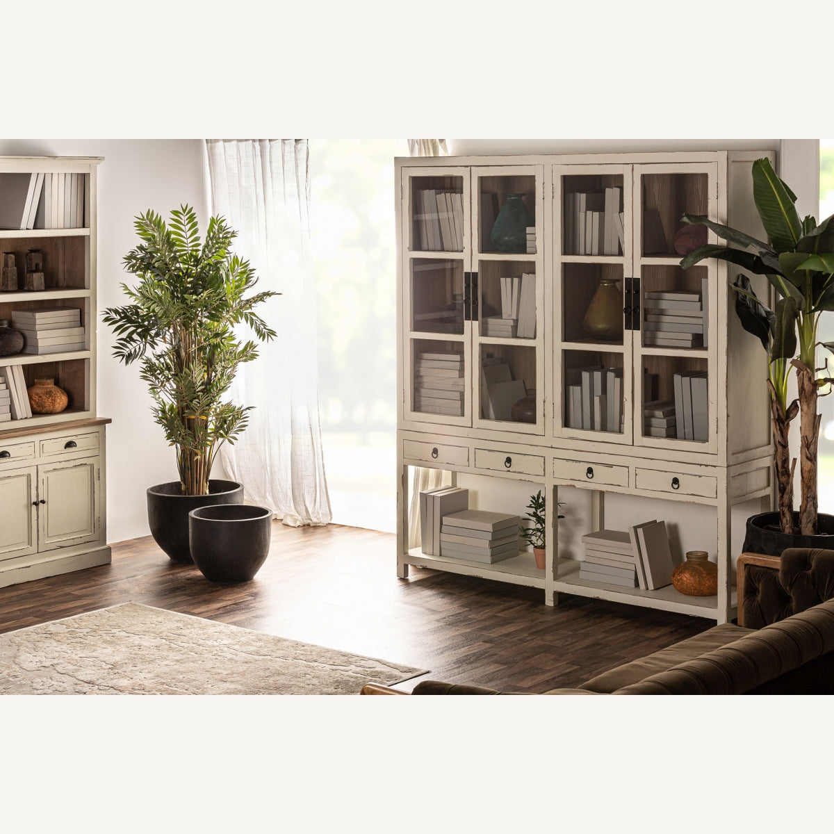 MAWGAN OFF WHITE GLASS CABINET