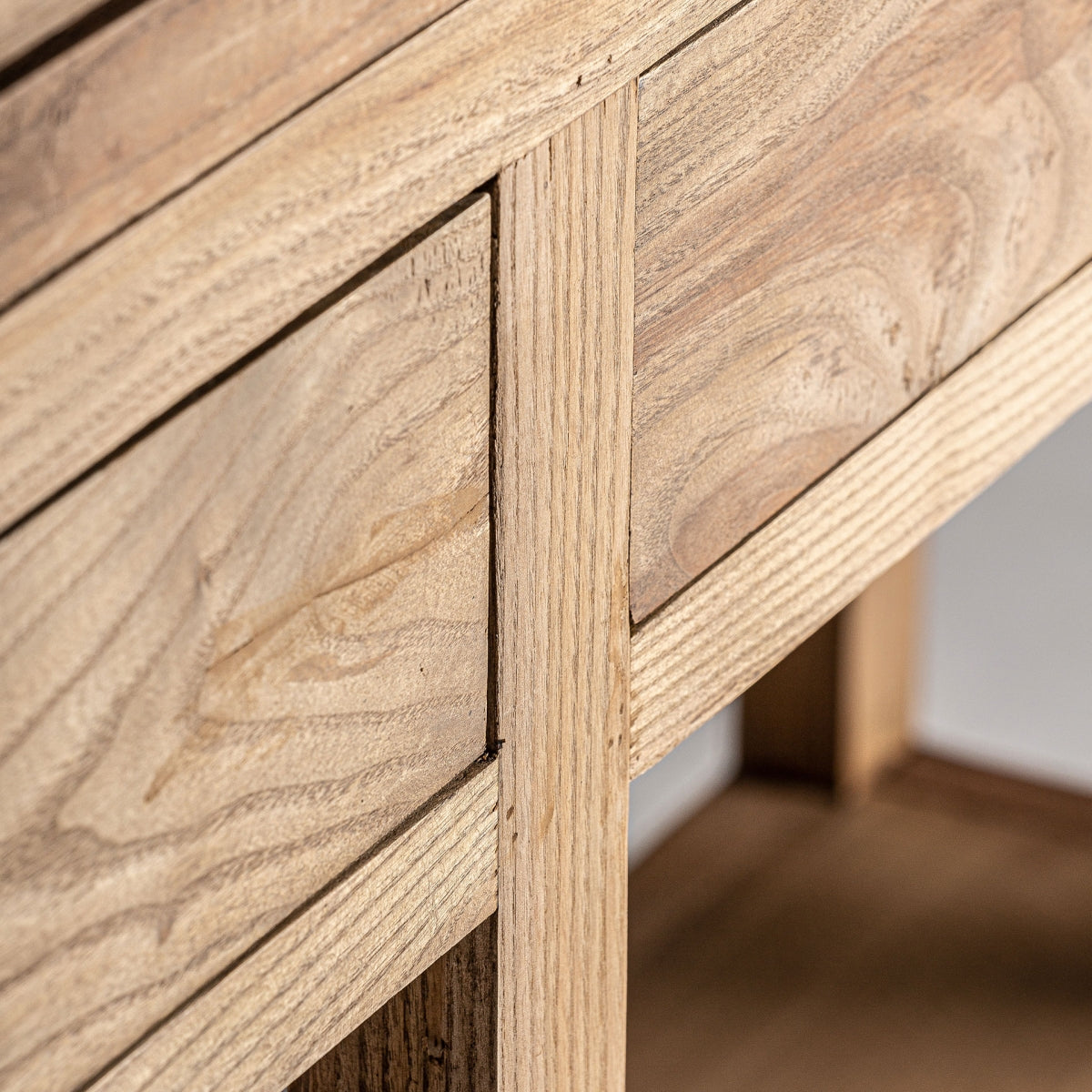 MAWGAN BROWN GLASS CABINET