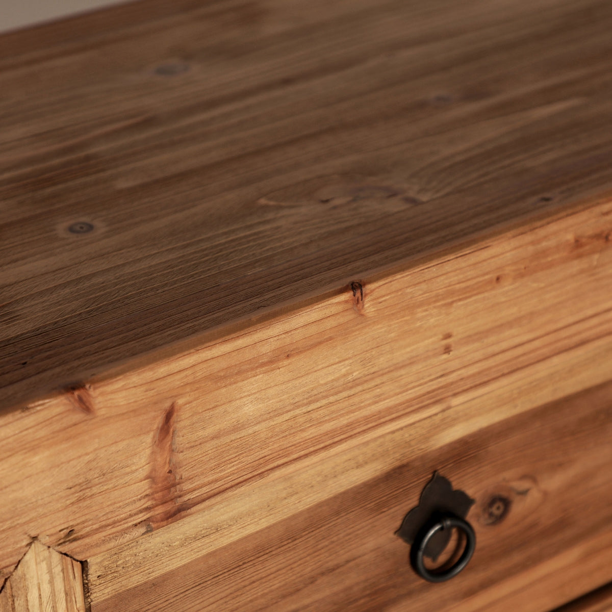 NURA SIDEBOARD