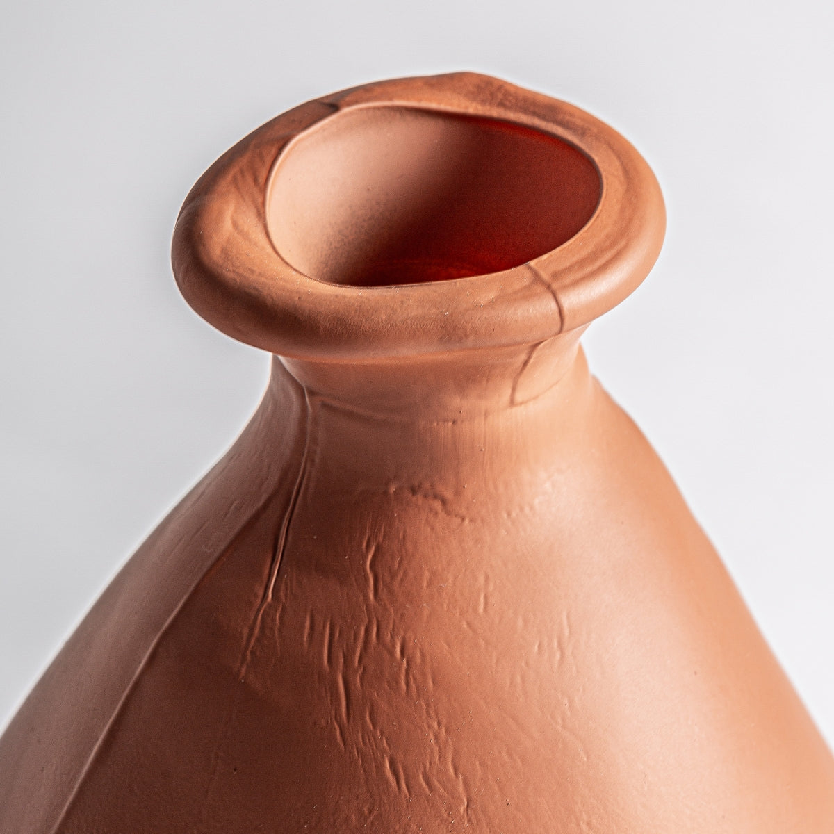 TERRA VASE