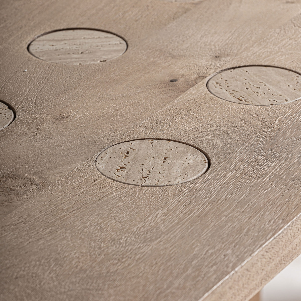 JACQUARD DINING TABLE*250