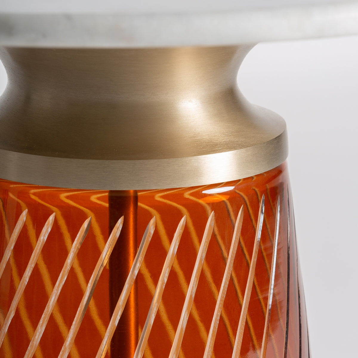 ORVOS SIDE TABLE