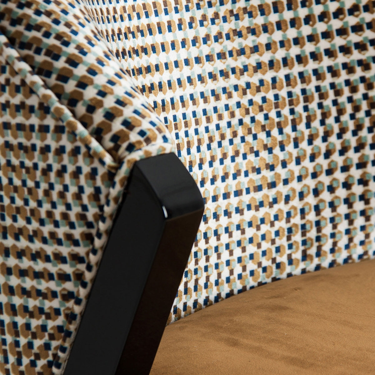 KELHEIM CHAIR