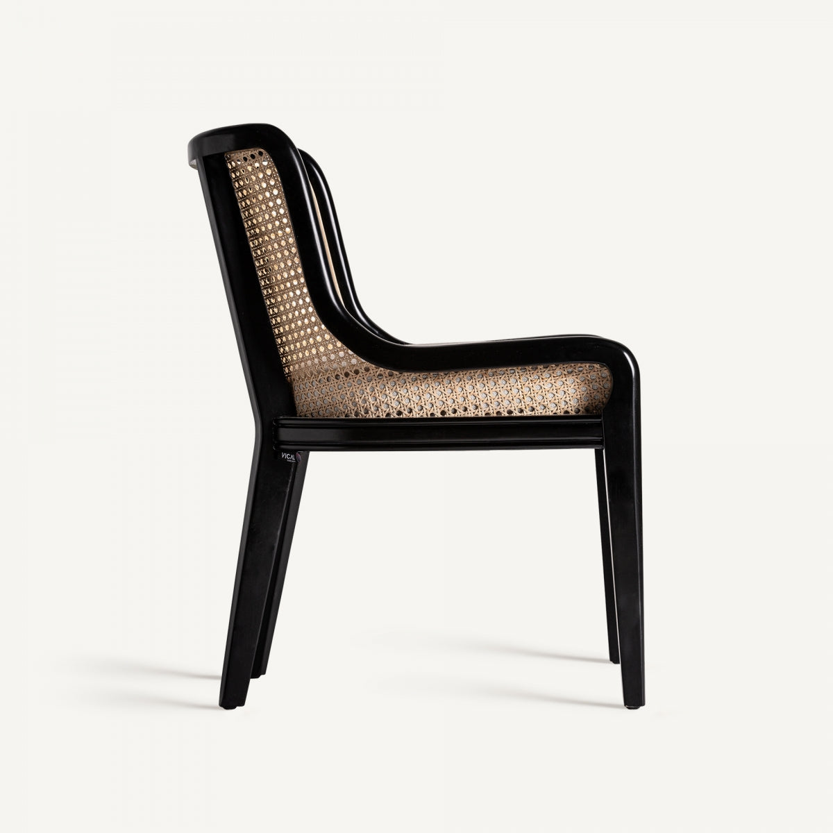 VELBURG CHAIR