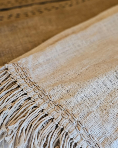 LINEN PLAID WITH SHELLS