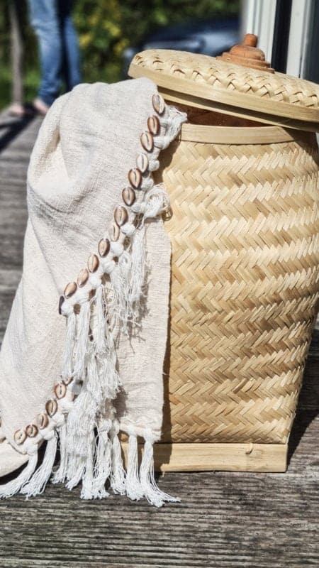 LINEN PLAID WITH SHELLS 2