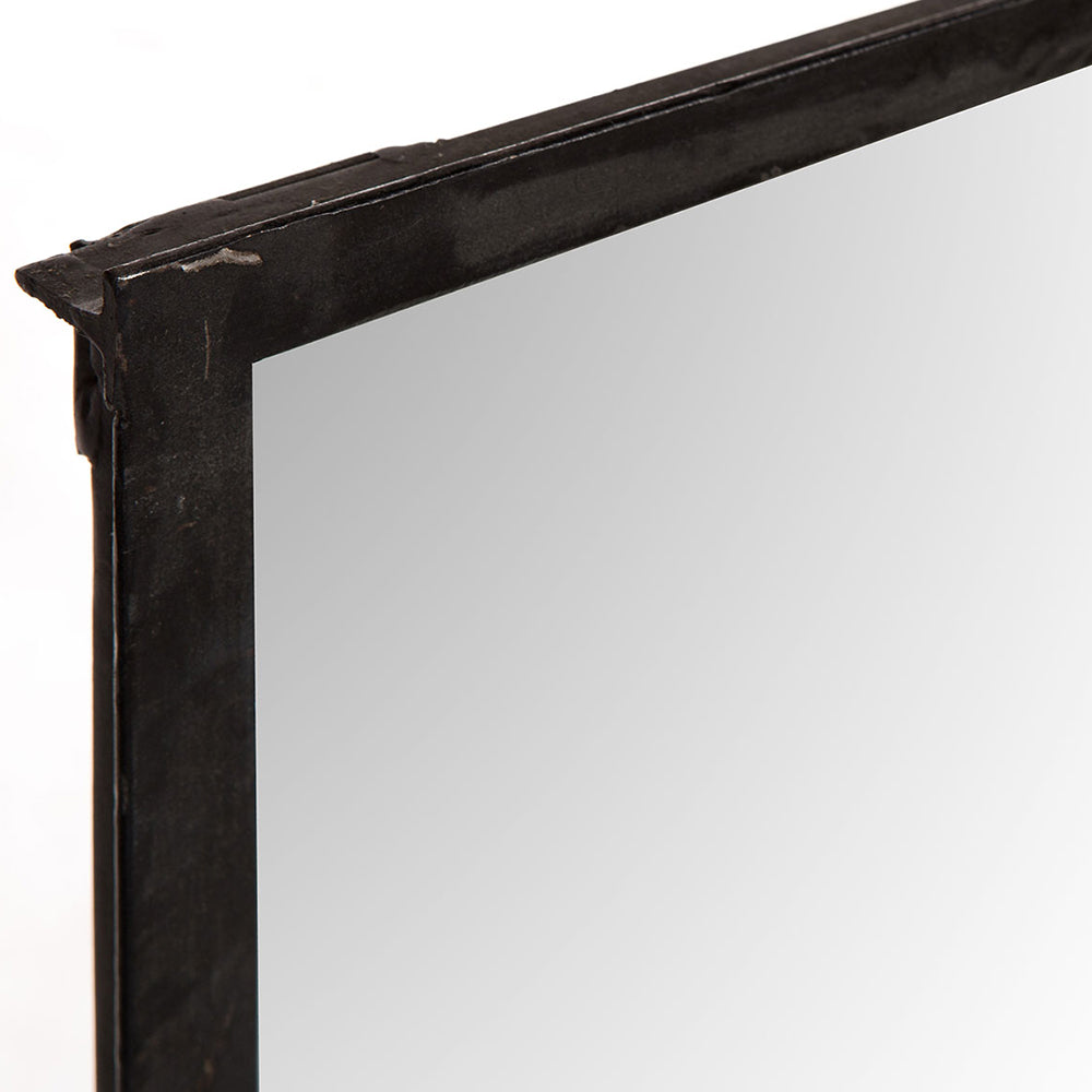 INDUSTRIAL 93 x 138