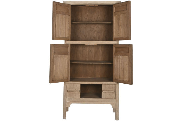 ILI CLOSET