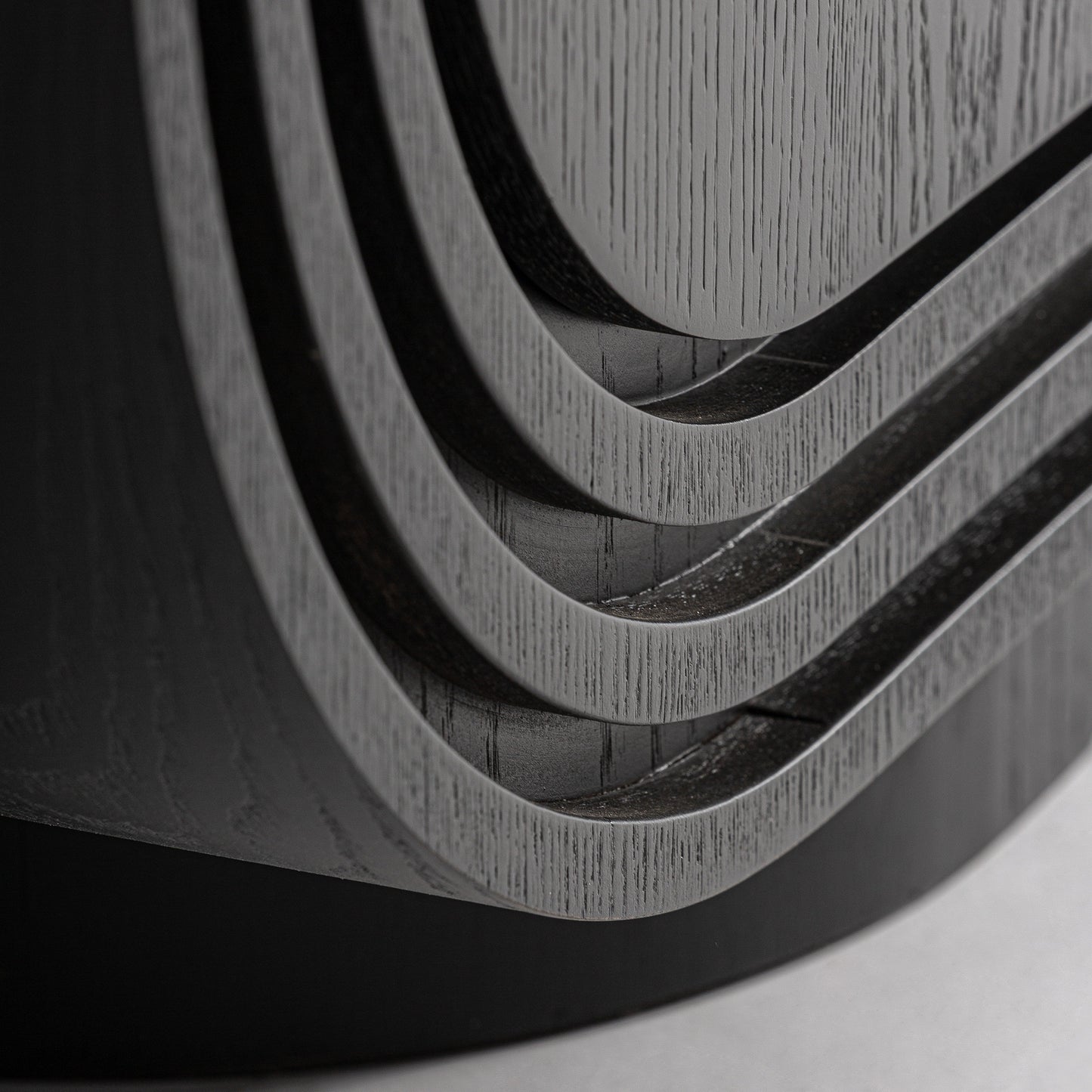 ЧЕРЕН ГАРДЕРОБ RIZE