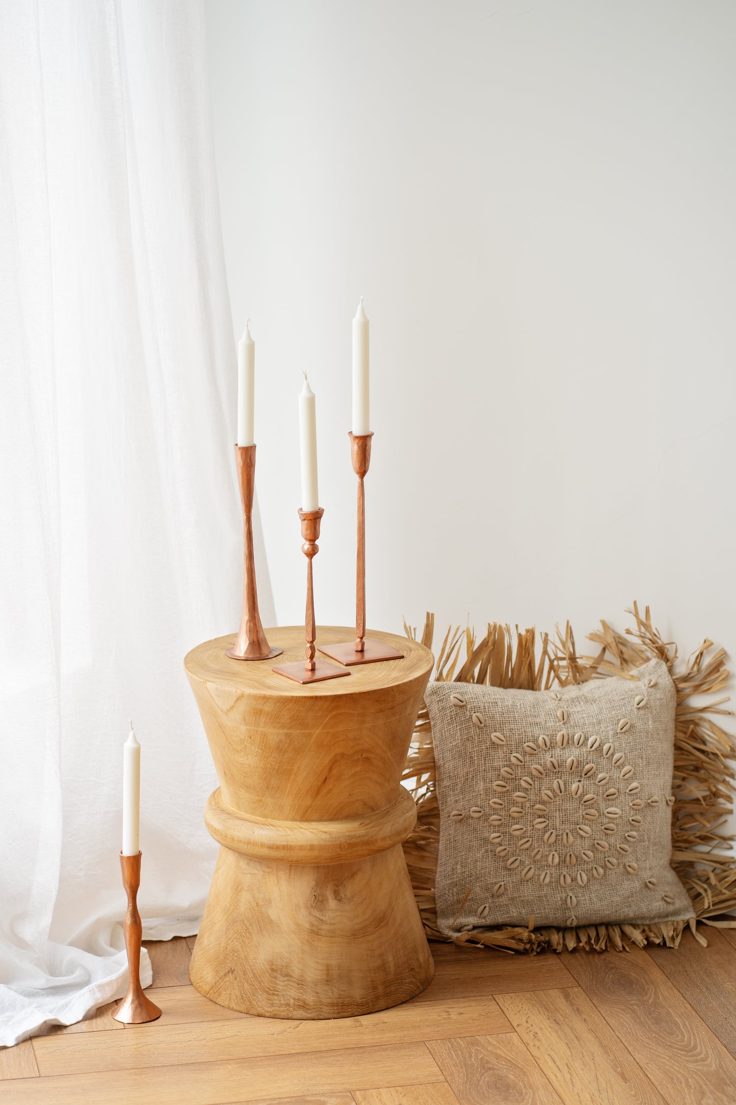 SANTRA CANDLE HOLDER SET 4