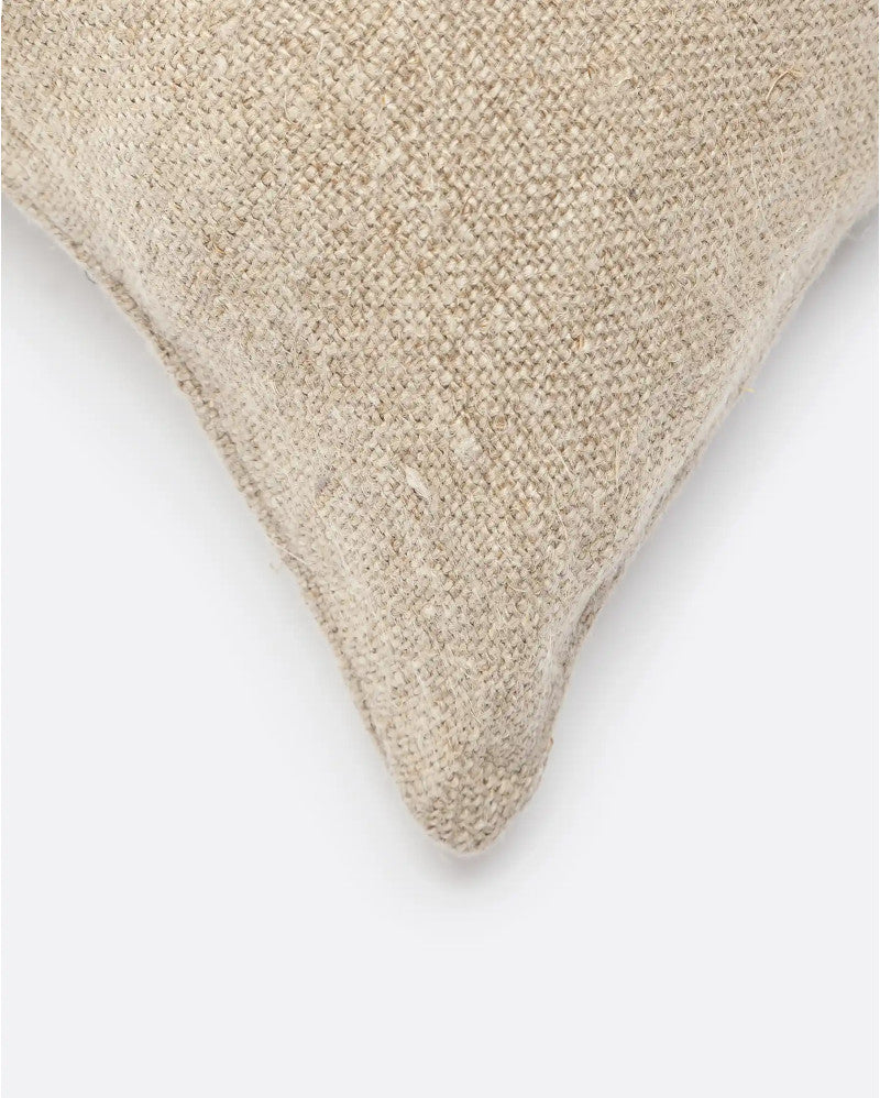 DADDAL CUSHION