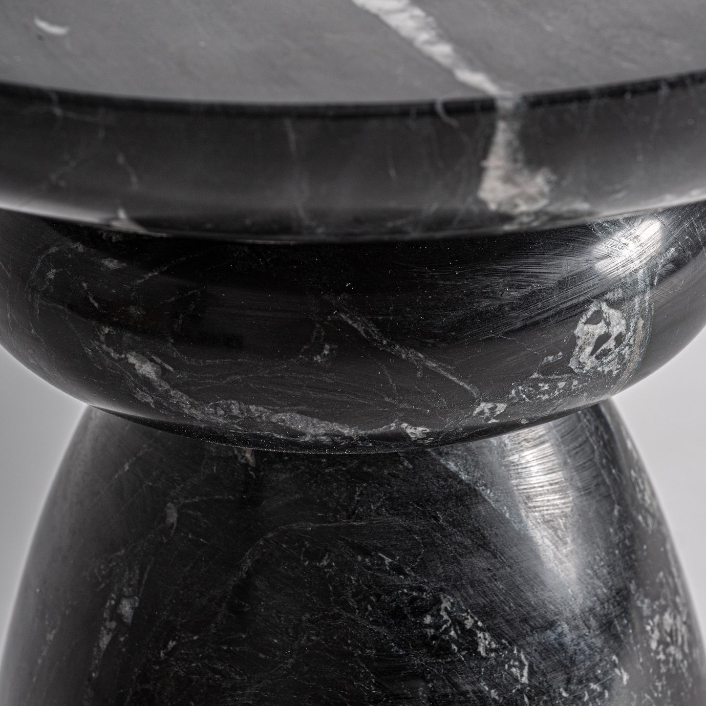 Странична маса Блийзби