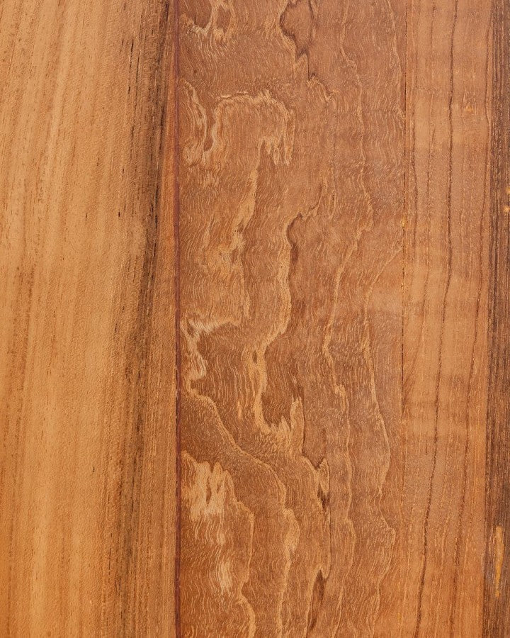 KERBANG DINING TABLE 240