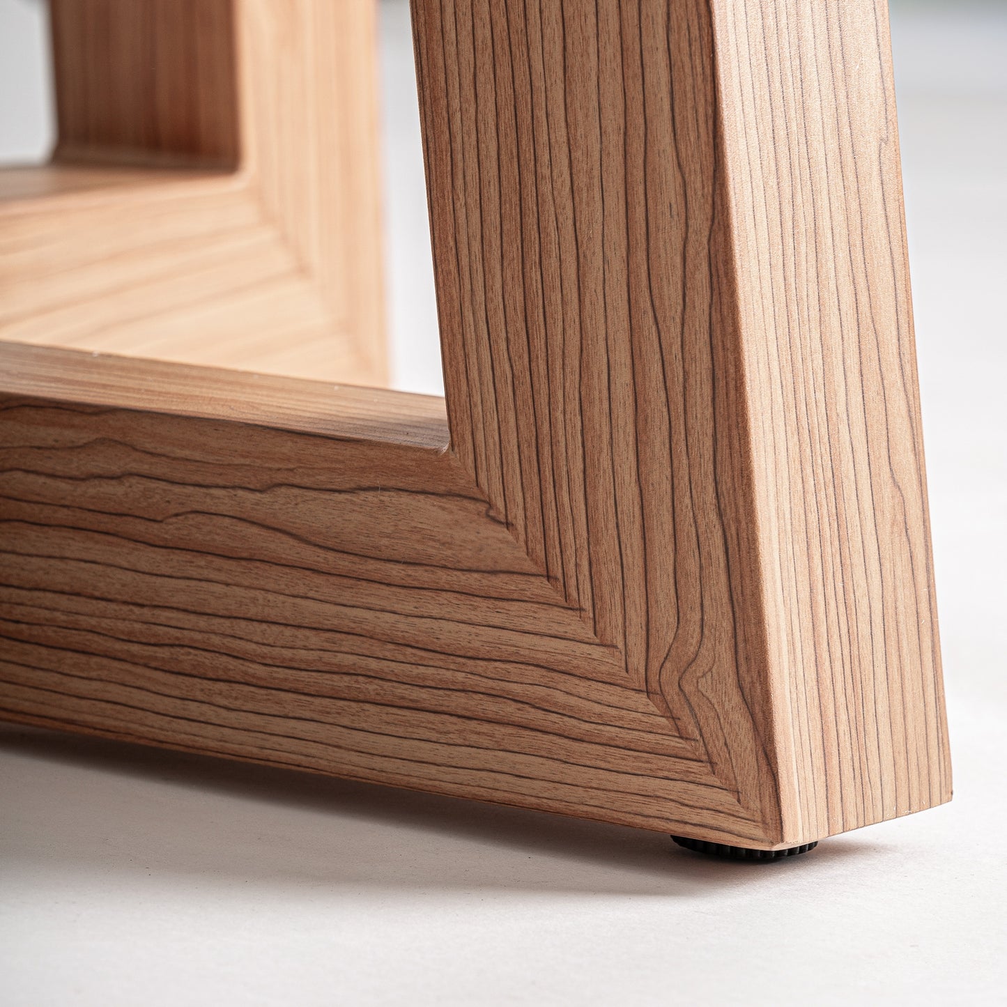 CONCRETE DINING TABLE 152cm