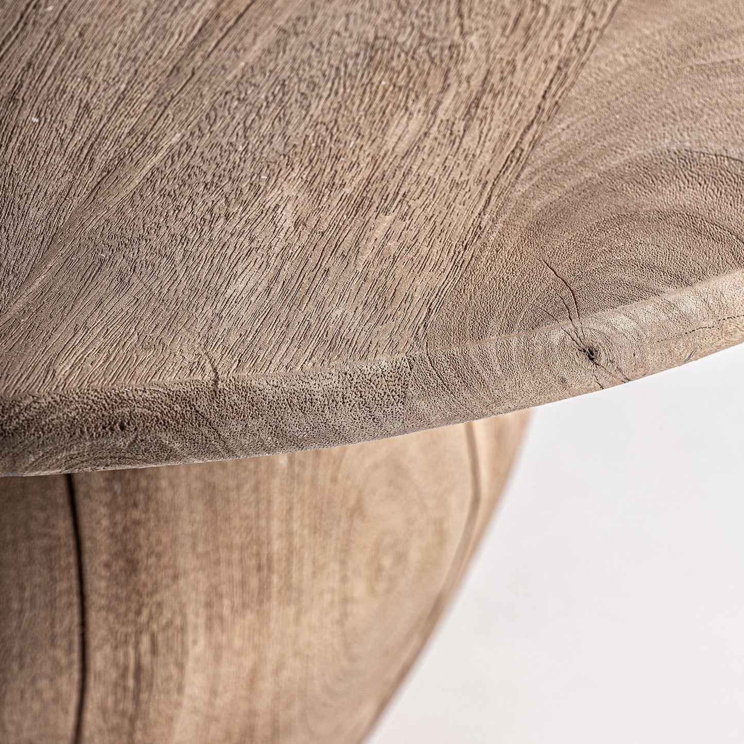 JACQUARD ROUND COFFEE TABLE