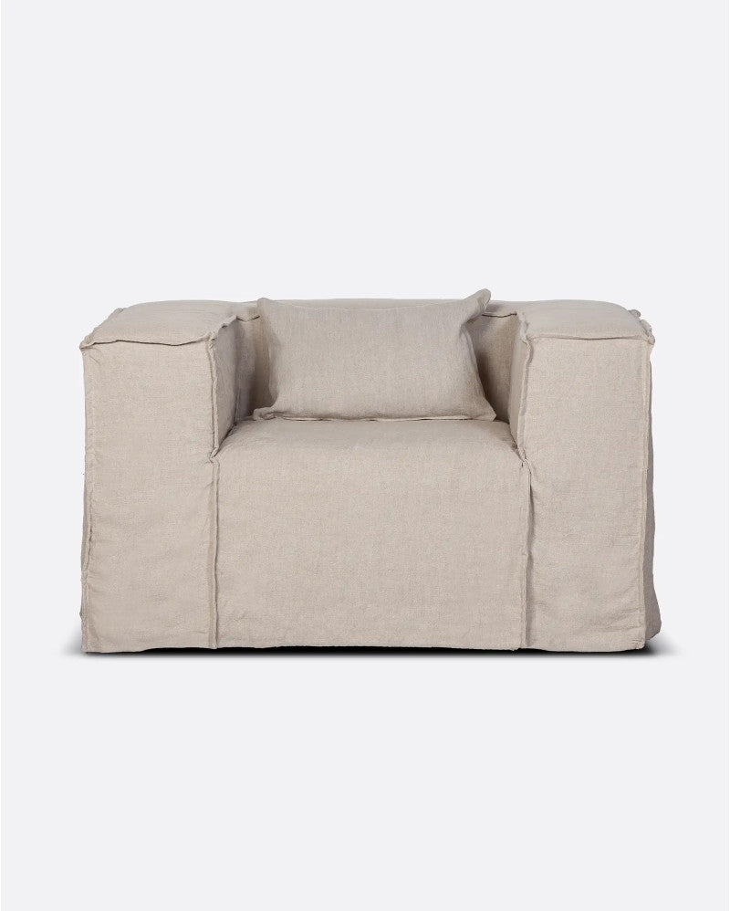LINUS LINEN ARMCHAIR