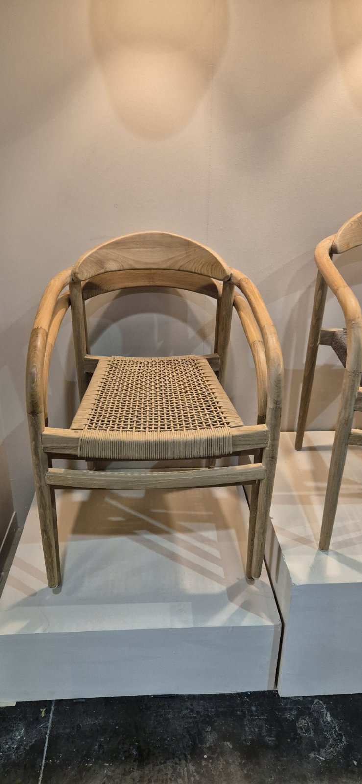 ARUBA OUTDOOR DINING CHAIR