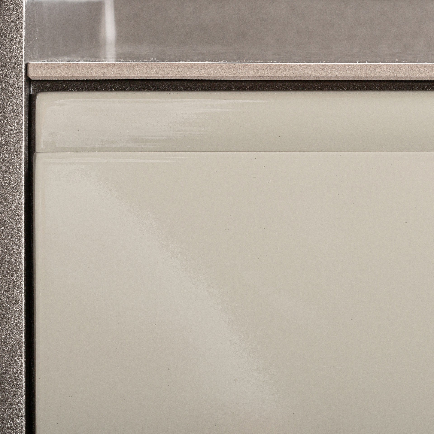 ROTWELL BEDSIDE TABLE