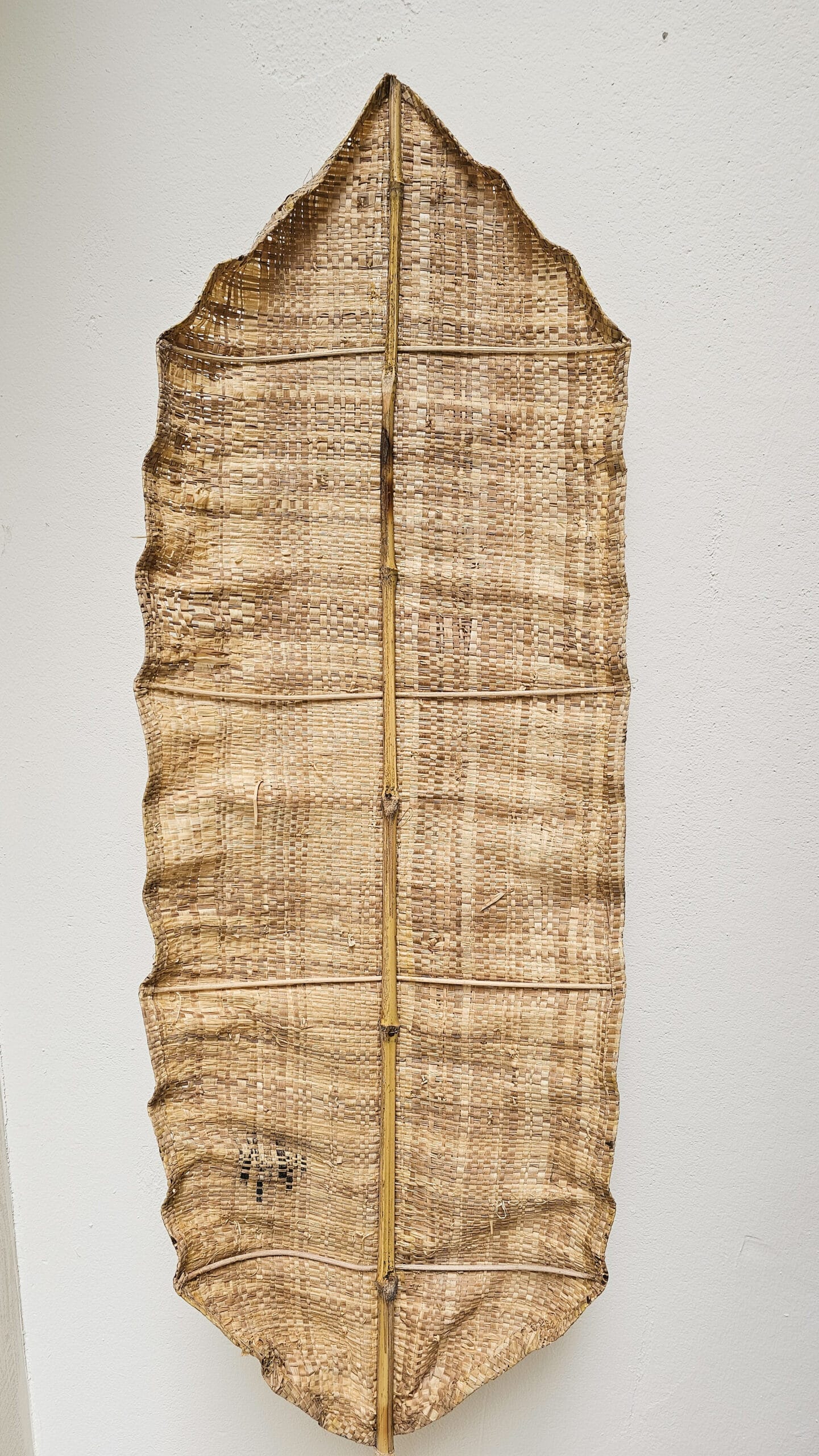 ДЕКОРАЦИЯ ОТ БАНАНОВИ ЛИСТА 165 см