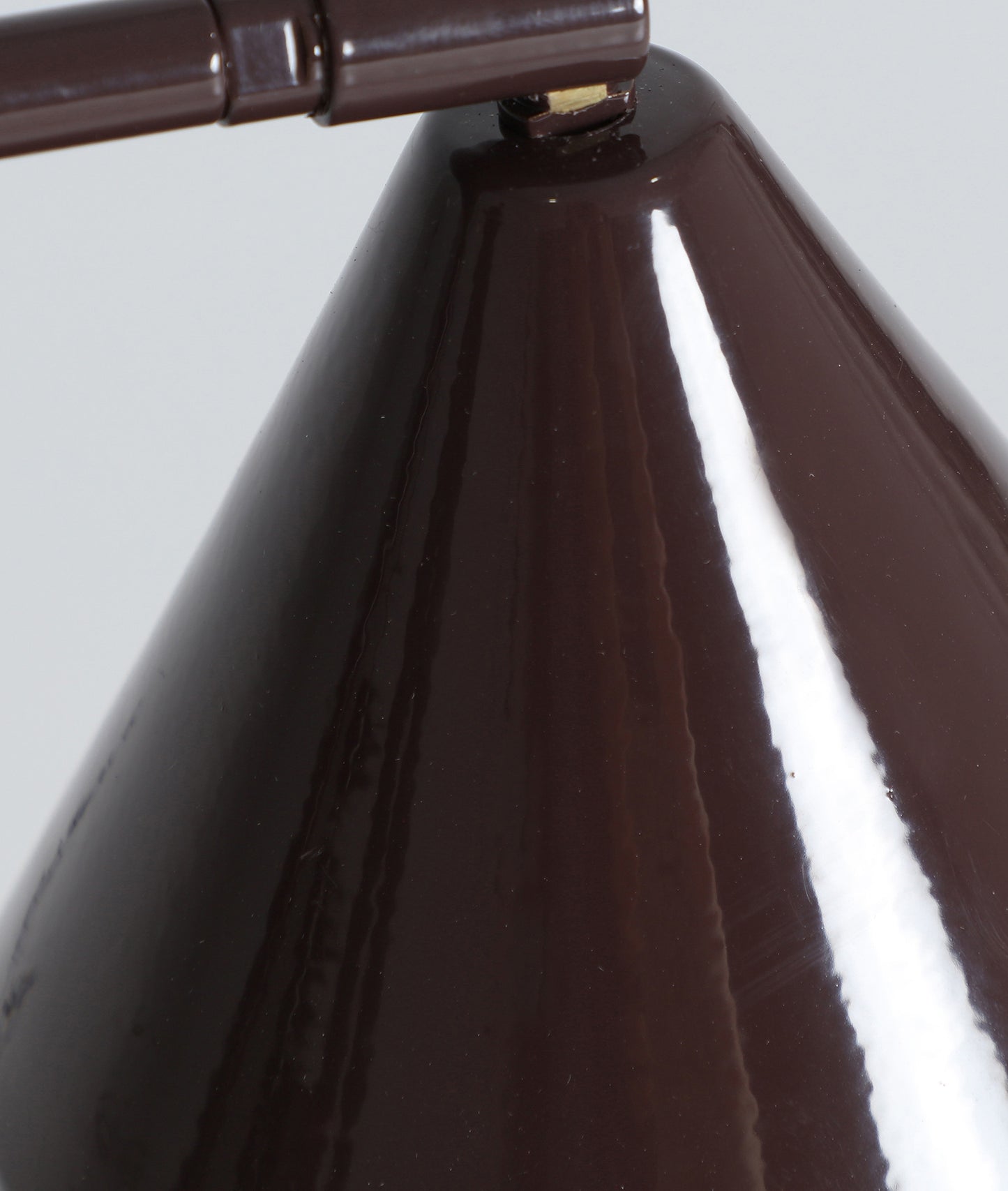 Настолна лампа NERO