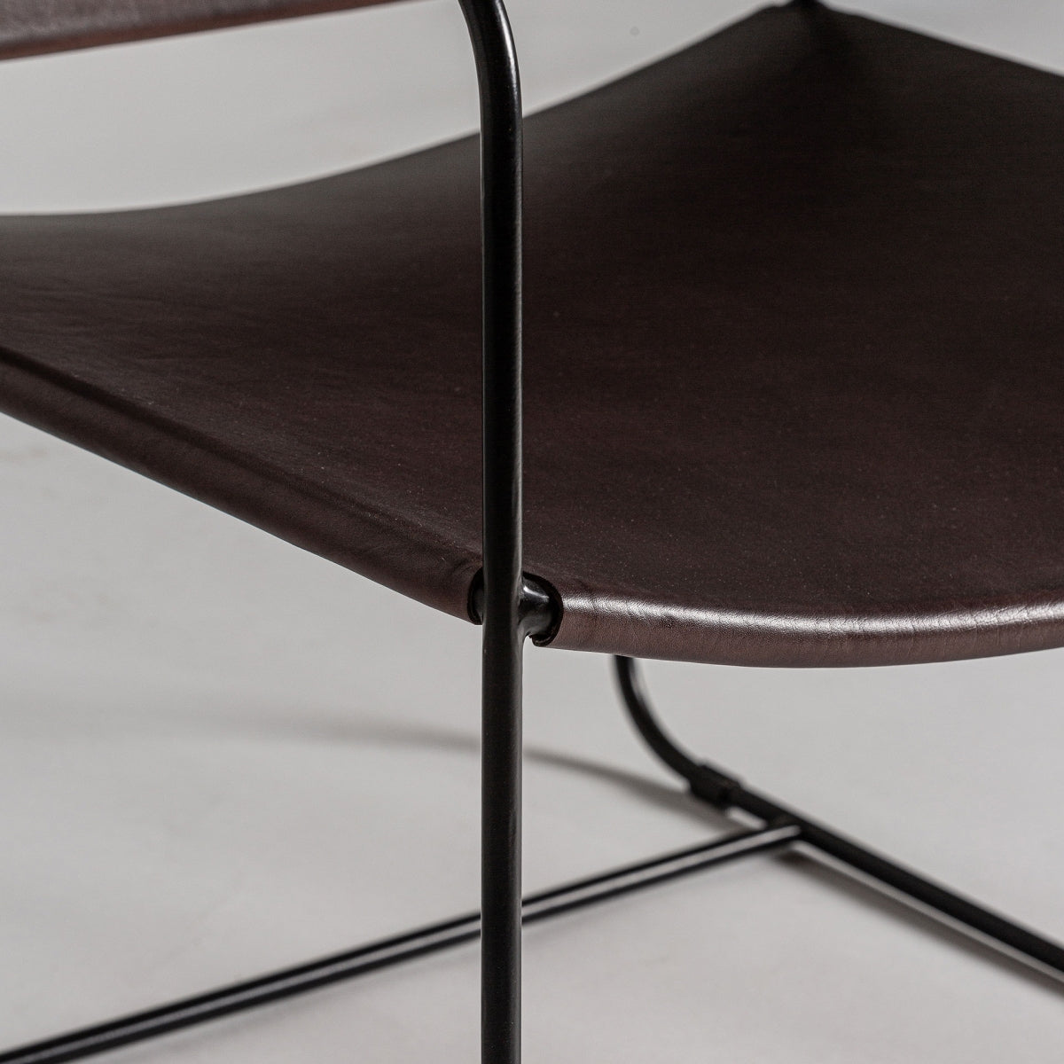 ZELL ARMCHAIR