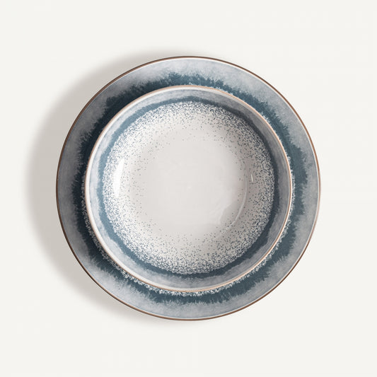 PORCELAINE CROCKERY (SET OF 18)