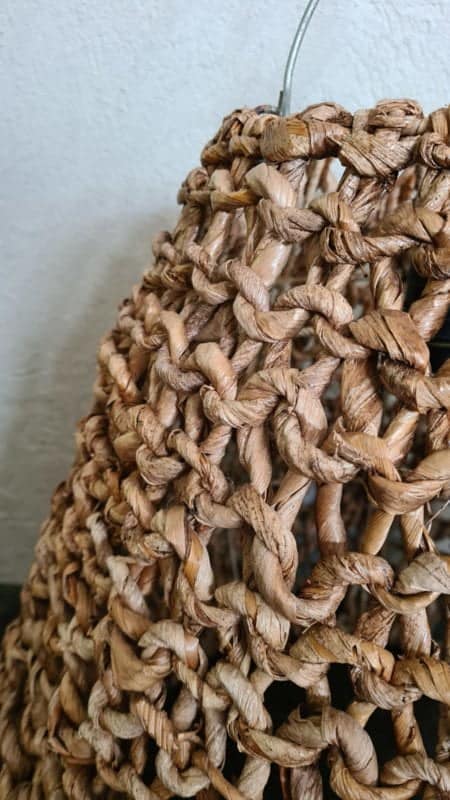 OPENWORK BANANA LEAVES LAMP