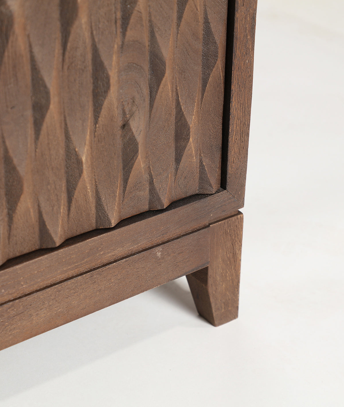 FISMES SIDEBOARD FROM MANGO WOOD