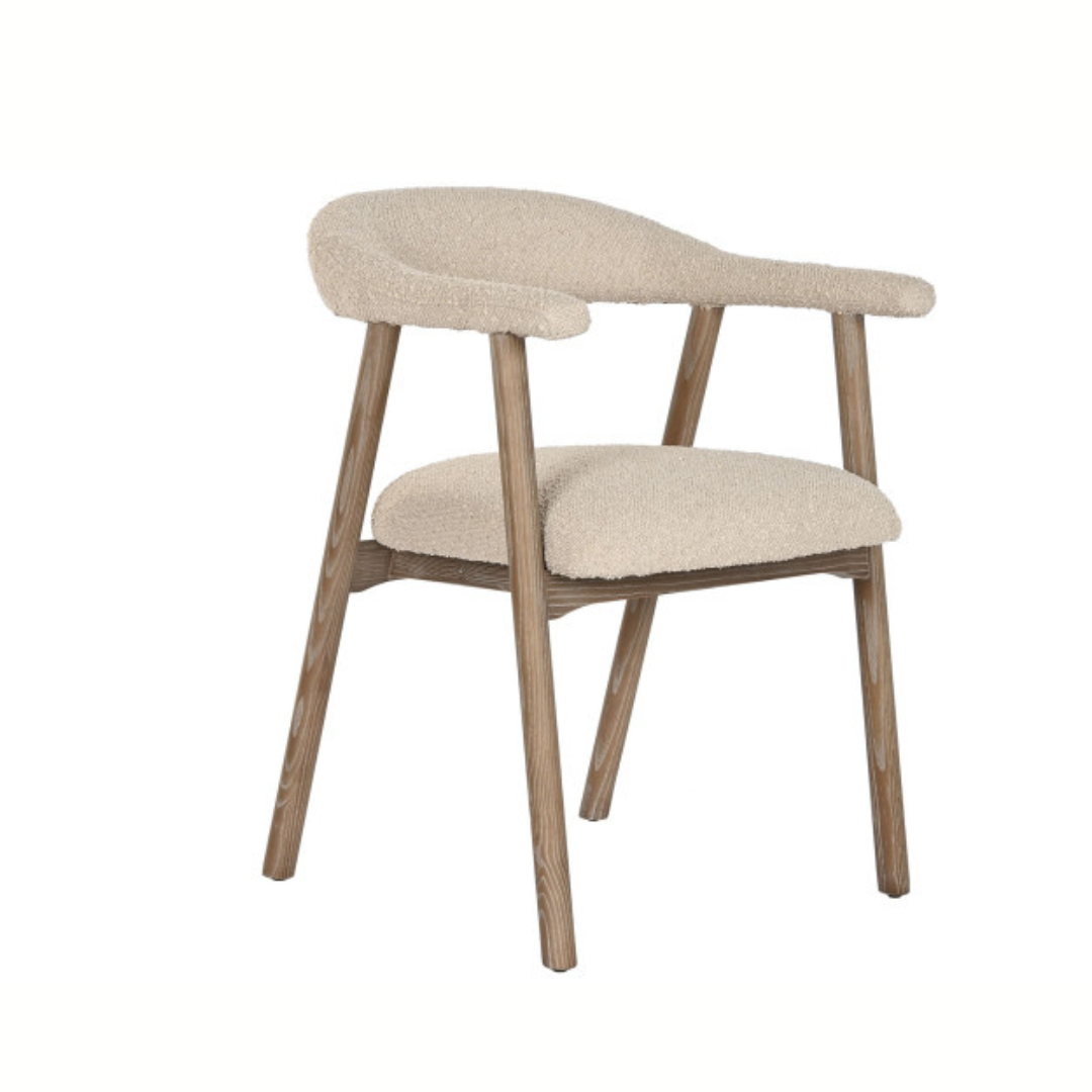 СТОЛ В ЦВЕТНО БЯЛО 