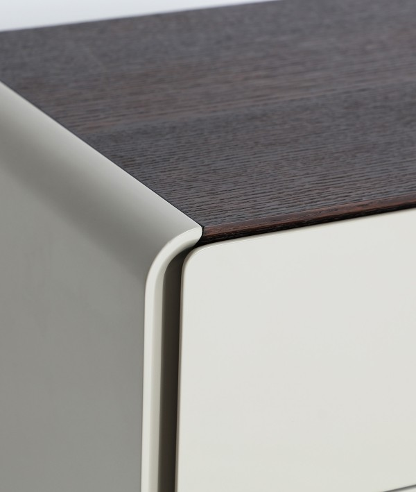 Нощно шкафче KIST