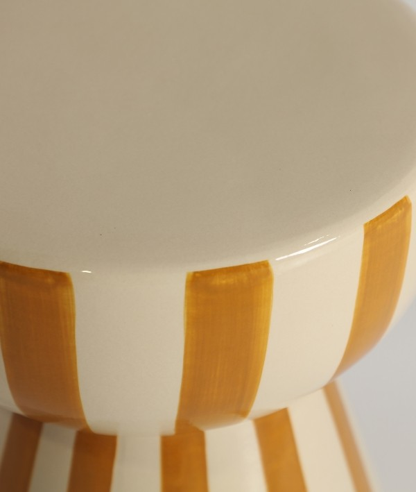 RILEY SIDE TABLE