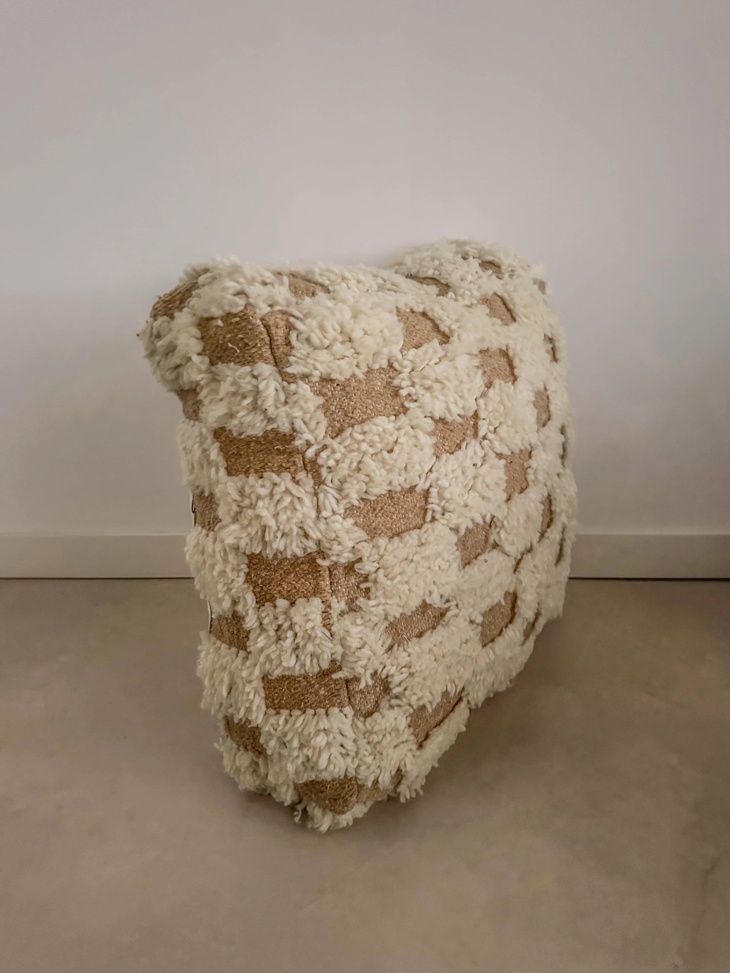 MAROCCAN WOLL RUG 25