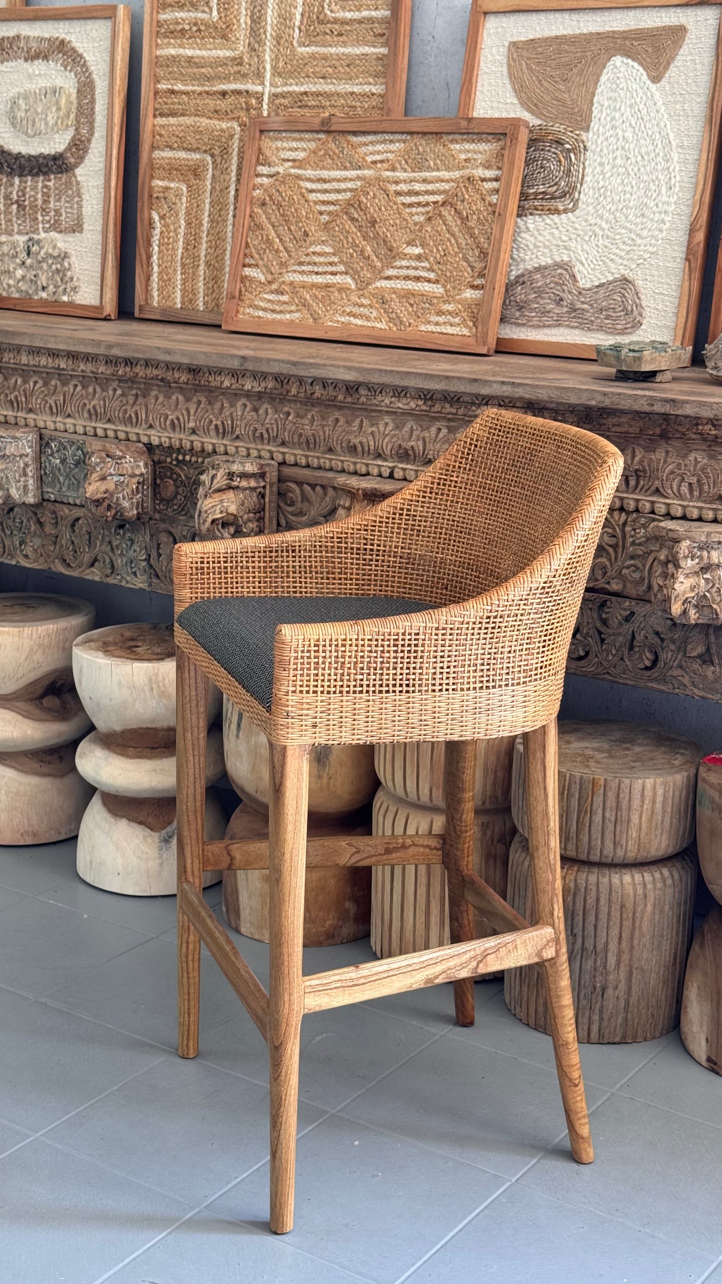 RATTAN BAR CHAIR MINDOR