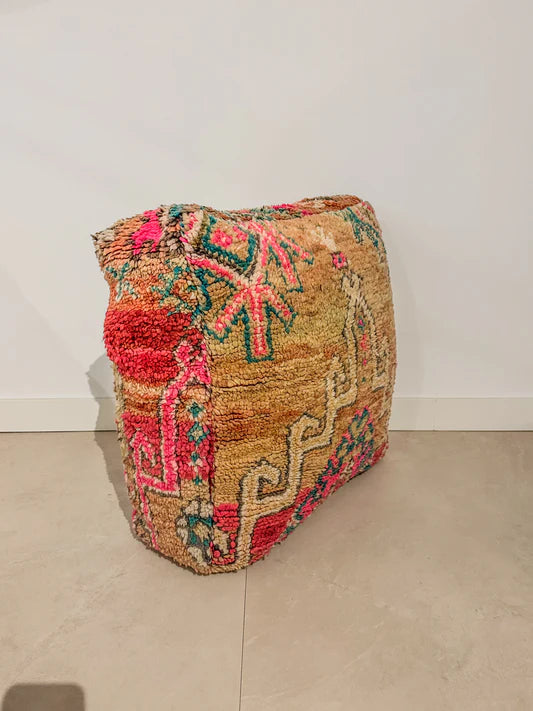 MAROCCAN WOOL POUF 41